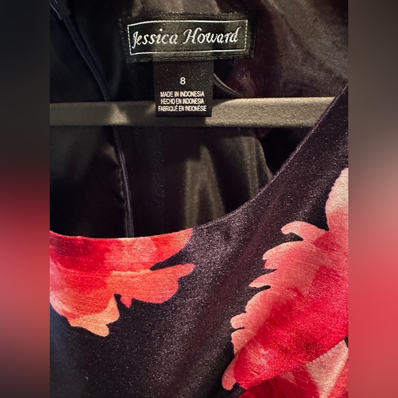 Fun cocktail, spring, Easter, or date dress! Wore it to chaperone prom! - Picture 3 of 7